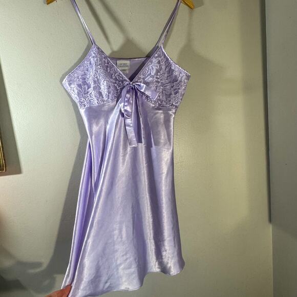VTG Y2K Secret Treasures Satin Lace Slip Dress | Frost Lilac Tie Front (Size M) - Picture 2 of 9